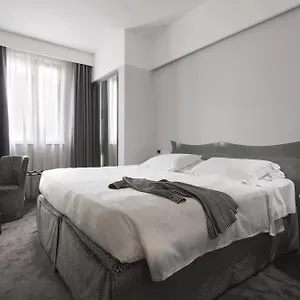 베르나 **** 밀라노