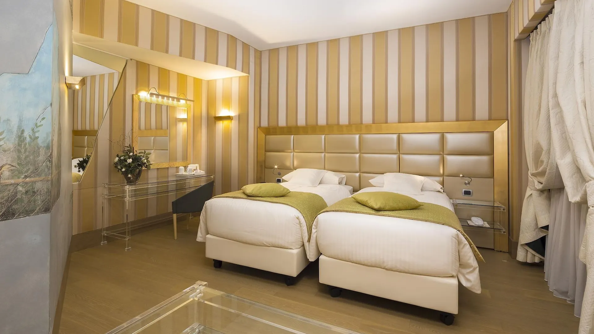 C-Hotels Rubens Milano 4*,  Italien