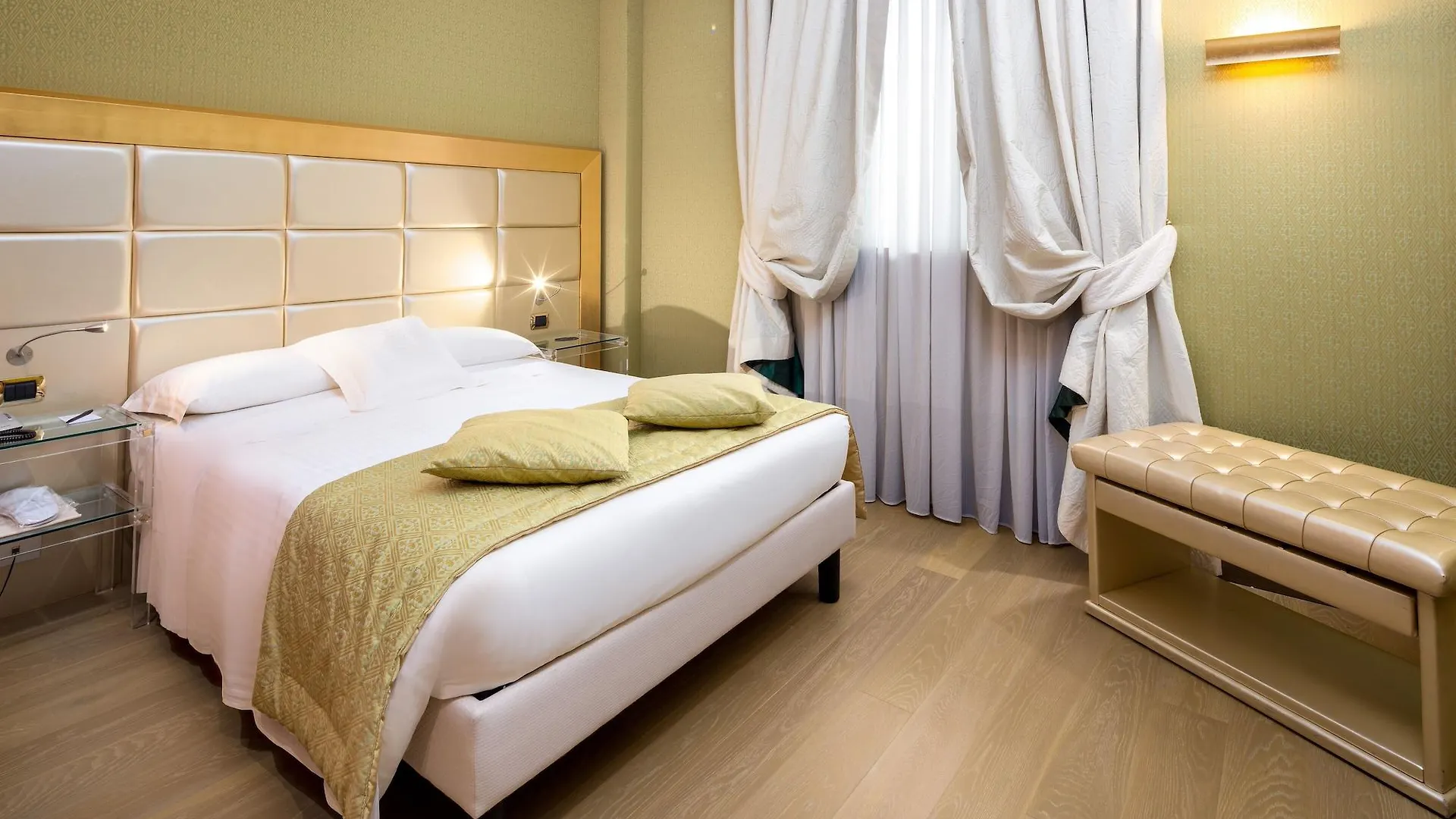 **** Hotel C-Hotels Rubens Milano Italien